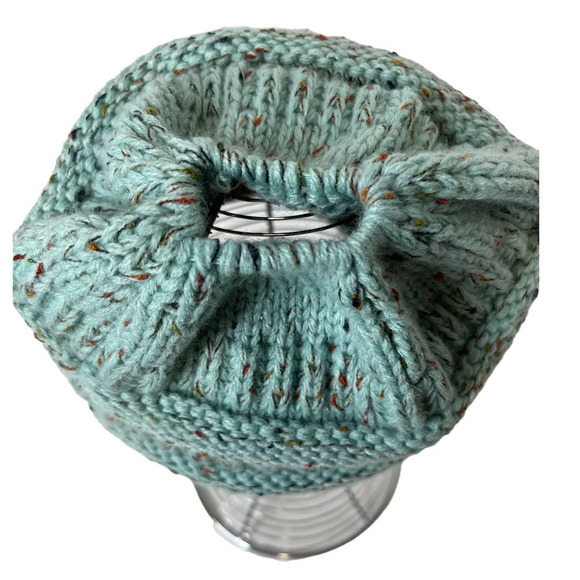 CC Beanie Flecked Tail Messy Bun Beanie Hat - Picture 3 of 7